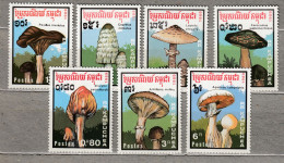 LAOS 1989 Mushrooms Mi 1048-1054 MNH(**) #34042 - Laos