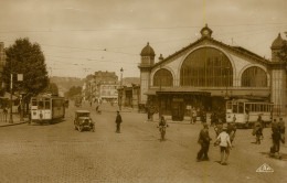 CPA-76- LE HAVRE - La Gare Et Le Cours De La République - Animation Tramways* 2scans - Stazioni