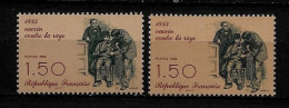 Année 1985 : Y. & T. N° 2371 ** Fond Bistre Clair Et Fonçé Entre Les 2 Timbres - Nuovi