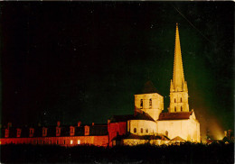 VIENNE SAINT SAVIN SUR GARTEMPE EGLISE VUE DE NUIT TOUR CENTRALE  21 (scan Recto-verso) KEVREN0598 - Saint Savin