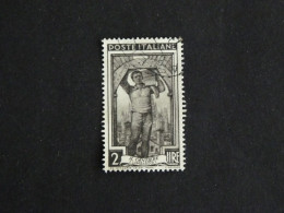 ITALIE ITALIA YT 706 OBLITERE - L'ITALIE AU TRAVAIL / MAITRE MACON LOMBARD DOME DE MILAN - 1946-60: Used