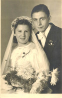 Family Social History Marriage Wedding Souvenir Photo Bride Groom Joy Couple Elegance - Noces