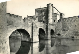 GARD AIGUES MORTES LE PONT RELIANT SUR LE BASSIN  TOUR DE LA DOUANE TOUR DE CONSTANCE(scan Recto-verso) KEVREN0492 - Aigues-Mortes