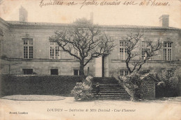 Loudun * Institution De Mlle Daviaud * Cour D'honneur * école - Loudun