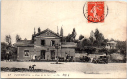 92 VAUCRESSON - Cour De La Gare  - Vaucresson