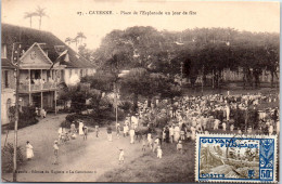 GUYANE - CAYENNE - Place De L'esplanade Un Jour De Fete  - Autres & Non Classés