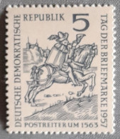 DDR : Nrs 325 / Dag Van De Postzegel 1957 - Neufs