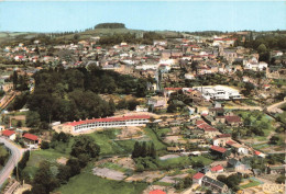 Pouzauges * Vue Générale Aérienne Du Village - Pouzauges