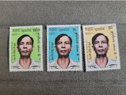 Lot 3 Timbres Cambodge - Kambodscha