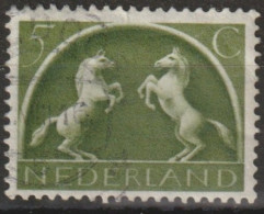 MiNr. 411 Niederlande       1943, 15. Mai/1944, 1. April. Freimarken: Germanische Symbole Und Seehelden. - Usati