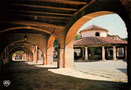 TARNE ET GARONNE AUVILLAR HALLE AUX GARINS ET CORNIERES  (scan Recto-verso) KEVREN0286 - Auvillar