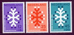 Pays-Bas 1969 Yvert 896 / 898 ** TB - Neufs