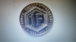 MONNAIE 1F - Colecciones