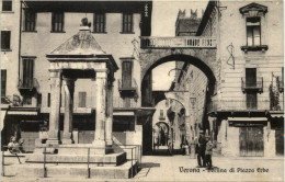 Verona - Berlina Di Piazza Erbe - Verona