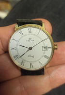 MONTRE SELIVA (FRANCE René SEURAT) Avec Dateur -  Quartz De 1984 -  Diamètre 33 Mm - 50 Ans De Jean LEFEBVRE - Watches: Old