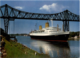 Rendsburg, MS Europa Unter Der Hochbrücke - Rendsburg