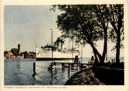 Travemünde, Leuchtturm Und Drottning Victoria - Lübeck-Travemuende