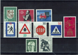 ALLEMAGNE RFA -1957-58-71- > - Michel N° 249 - 301 - 665 à 668 - 670 - 688 -689 - 693 - Neuf ** 131001 - Unused Stamps