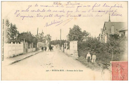 77.BOIS-LE-ROI.n°10576.AVENUE DE LA GARE.VOIR ETAT - Bois Le Roi