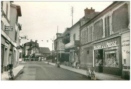 77 . N°36975.esbly Rue Du Generale Leclerc.cpsm - Esbly