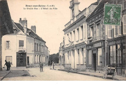 77   .   N° 201641    .    BRAY SUR SEINE     .     LA GRANDE RUE  ,  L HOTEL DE VILLE - Bray Sur Seine