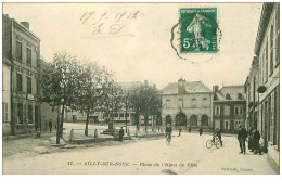 80.AILLY SUR NOYE.n°15928.PLACE DE L'HOTEL DE VILLE - Ailly Sur Noye