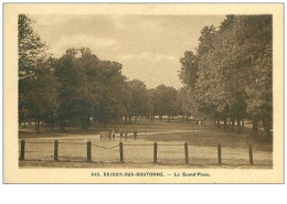 79.BRIOUX SUR BOUTONNE.n°4729.LA GRAND'PLACE - Brioux Sur Boutonne