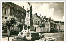 80.CRECY EN PONTHIEU.LE MONUMENT JEAN DE LUXEMBOURG ROI DE BOHEME MORT A CRECY EN 1346 A LA BATAILLE DE CRECY.CPSM - Crecy En Ponthieu