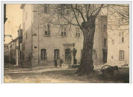 83.BRIGNOLES.PLACE JEAN REGNAUD.TACHE - Brignoles