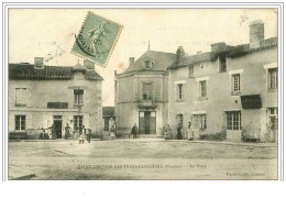 86.SAINT GERVAIS LES TROIS CLOCHERS.LA PLACE.BOURRELIER....SELLI ER - Saint Gervais Les Trois Clochers