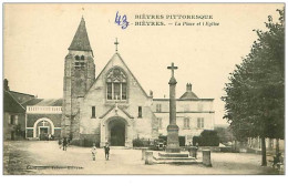 91.BIEVRES.n°151.LA PLACE ET L'EGLISE - Bievres