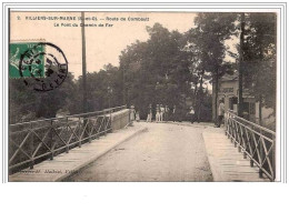 94.VILLERS SUR MARNE.ROUTE DE COMBAULT.LE PONT DU CHEMIN DE FER. - Villiers Sur Marne