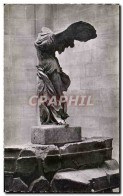 CPSM Musee Du Louvre Victoire De Samothrace - Sculptures