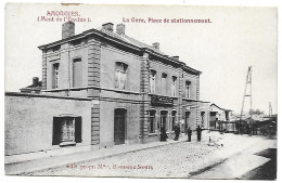 CPA Amougies, La Gare, Place De Stationnement - Kluisbergen