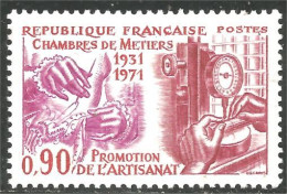 346 France Yv 1691 Chambre Métiers MNH ** Neuf SC (1691-1b) - Fábricas Y Industrias