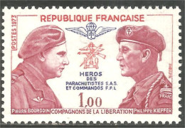 347 France Yv 1773 Bourgoin Kieffer Parachutistes Parachute Libération MNH ** Neuf SC (1773-1b) - Fallschirmspringen