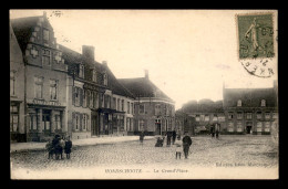 59 - HONDSCHOOTE - LA GRAND'PLACE - CAFE A LA BELLEVUE ET LION D'OR - Hondshoote