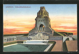 AK Leipzig, Völkerschlachtdenkmal, Vorderansicht  - Monumentos