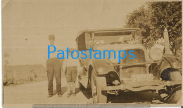 226771 ARGENTINA AUTOMOBILE CAR AND MAN WITH BOY PHOTO NO POSTAL POSTCARD - Argentina