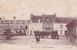 C19-77) NANGIS - PLACE DU COMMERCE - ANIMEE - CHARETTES DE FOINS DEVANT  L  ' HOTEL DE LA PROVIDENCE - ( 2 SCANS ) - Nangis