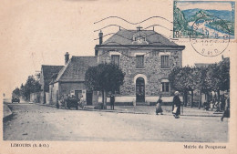 A24-91) LIMOURS -  MAIRIE DE  PECQUEUSE  - ( ANIMEE ) - Limours