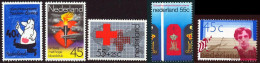 Pays-Bas 1978 Yvert 1094 / 1098 ** TB - Neufs