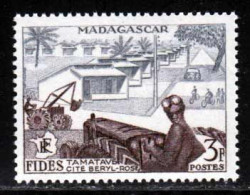 Madagascar 1956 Yvert 327 ** TB FIDES - Unused Stamps