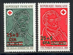 Reunion 1972 Yvert 412 / 413 ** TB Coin De Feuille - Nuevos