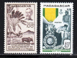 Madagascar 1952 Yvert 319 - 321 ** TB Bord De Feuille - Neufs