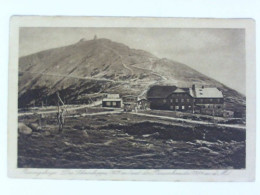 Postkarte: Riesengebirge. Die Schneekoppe (1605 M) Mit Der Riesenbaude (1394 M ü. M.) Von Riesengebirge - Unclassified