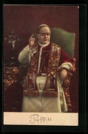 AK Portrait Von Papst Pius XI. Mit Segnender Hand  - Papes