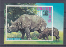 Rhinocéros - Guinée Equatoriale - BF NON Dentelé De 1973 - - Rinocerontes