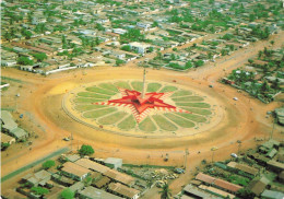 Cotonou , Bénin * Place De L'étoile Rouge - Benín