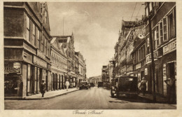 Curacao, D.W.I., WILLEMSTAD, Breede Straat, Calle Ancha, Cars (1930s) Postcard - Curaçao